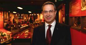 Nejat Çuhadaroğlu: “Tarihi yaşatarak sunmak bir ayrıcalık”